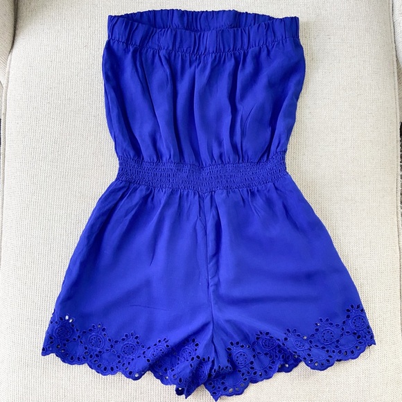 NWT Forever 21 Strapless Romper Jumpsuit - Picture 2 of 8